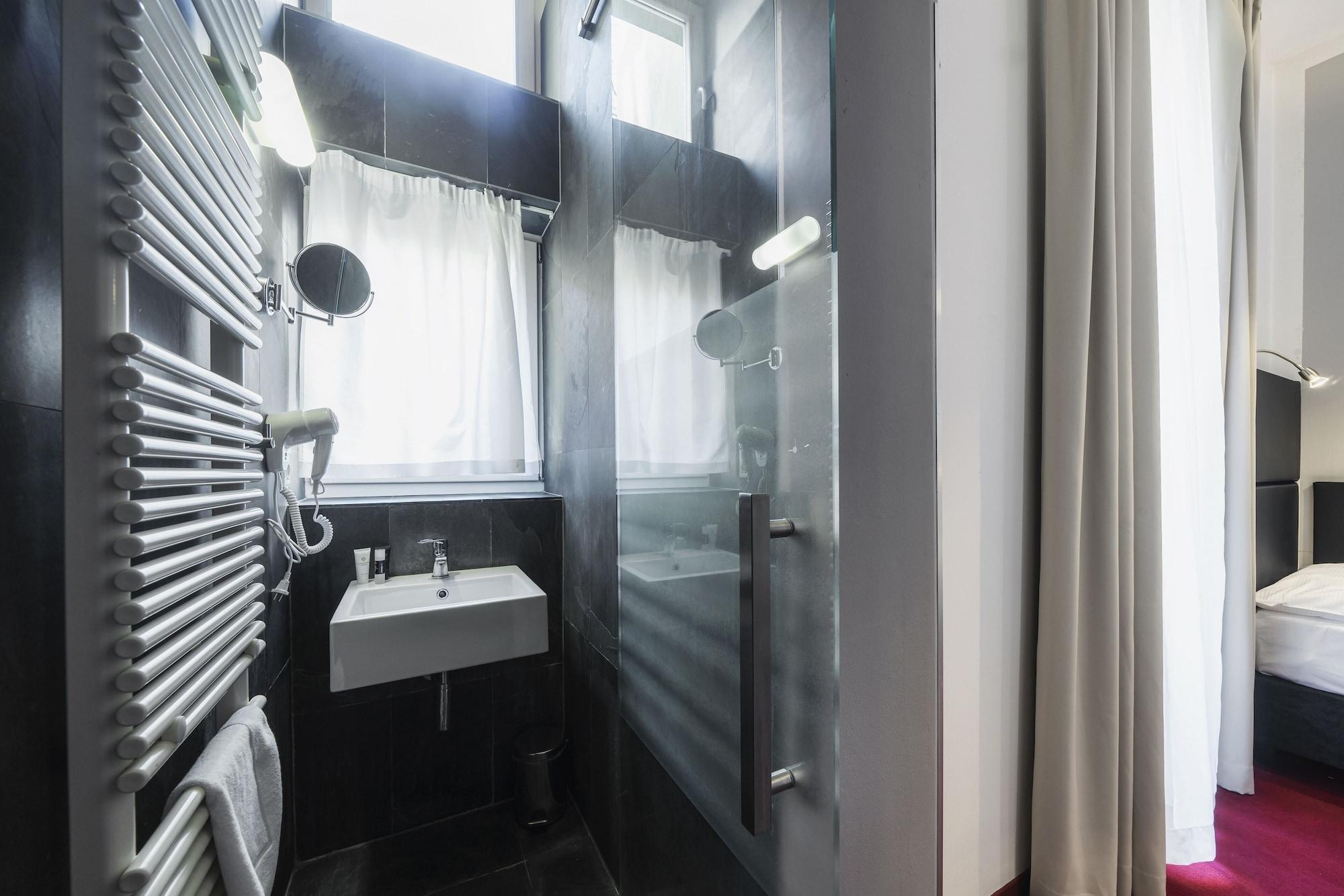 Equipamiento de Habitación Hotel Noir