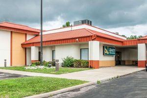 Alojamiento - Quality Inn & Suites Kansas City I-435N Near Sports Complex