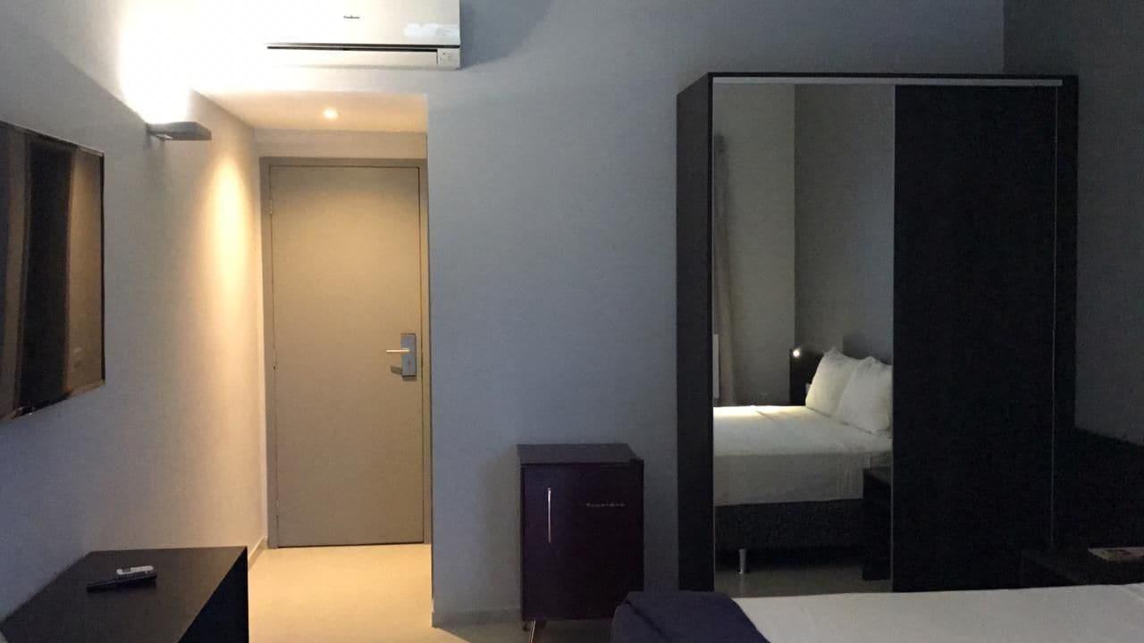 Set de Habitación Rox by Essenza Hotel