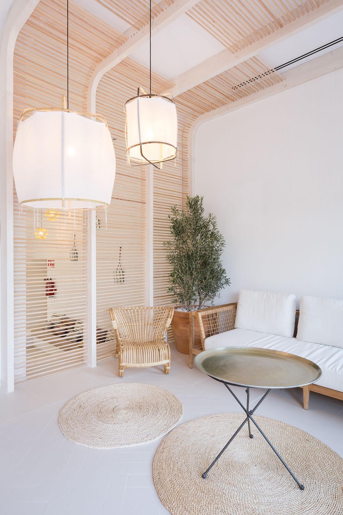 Vista Lobby Gatzara Suites Santa Gertrudis