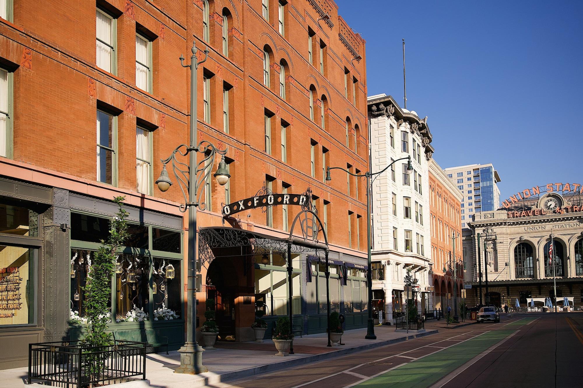 Vista Exterior The Oxford Hotel