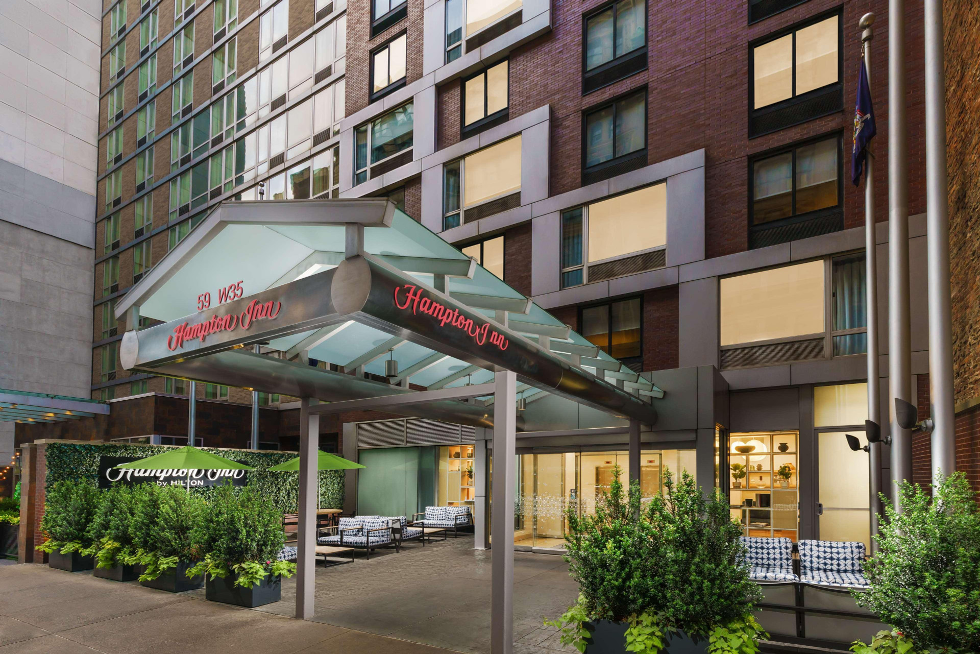 Vista Exterior Hampton Inn Manhattan-35th St/Empire State Bldg