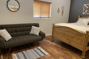 Alquiler Vacacional - Cabin w/ Outdoor Fun! Firepit, Playset, BBQ & More