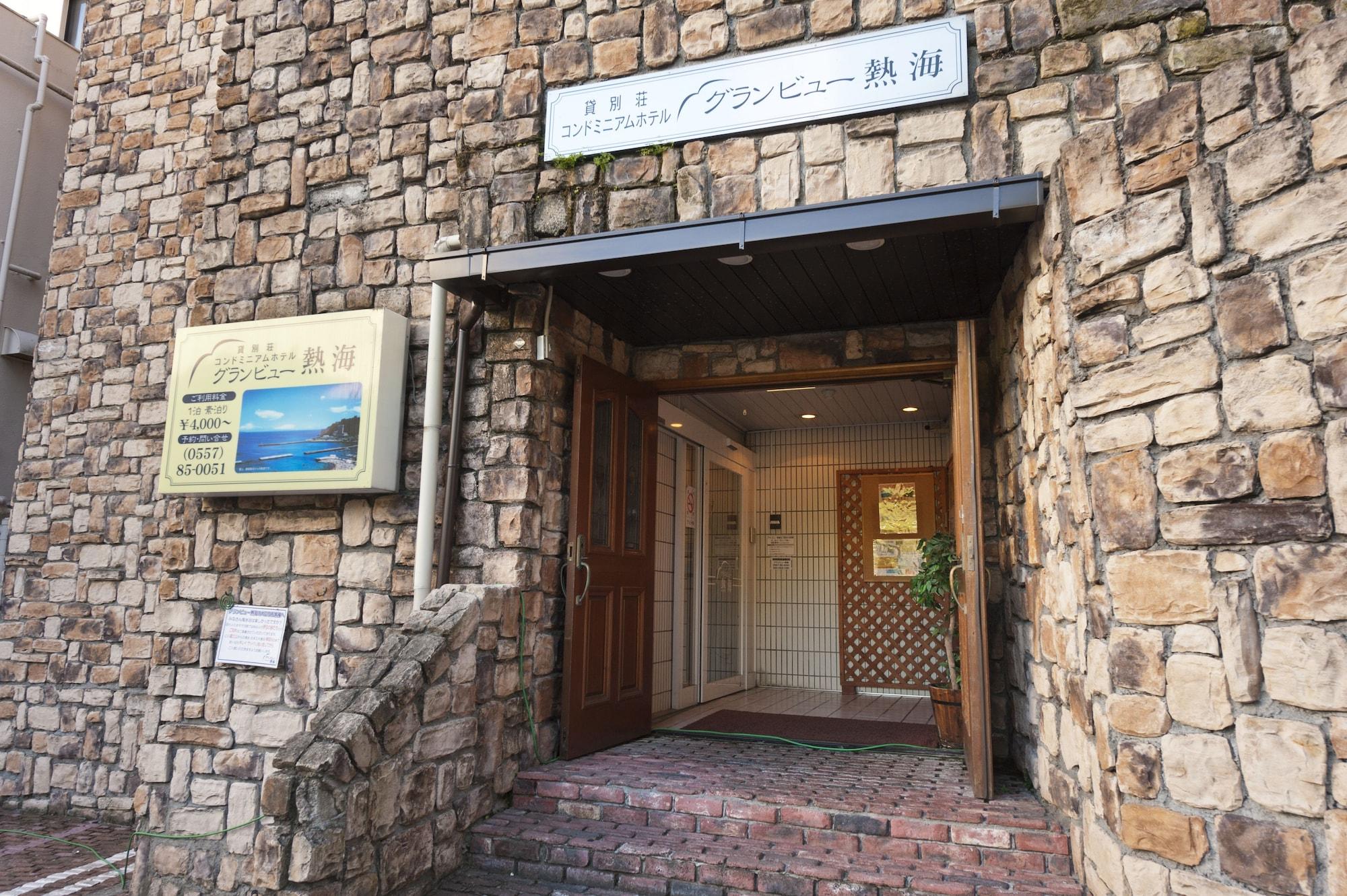 Varios Condominium Hotel Grandview Atami