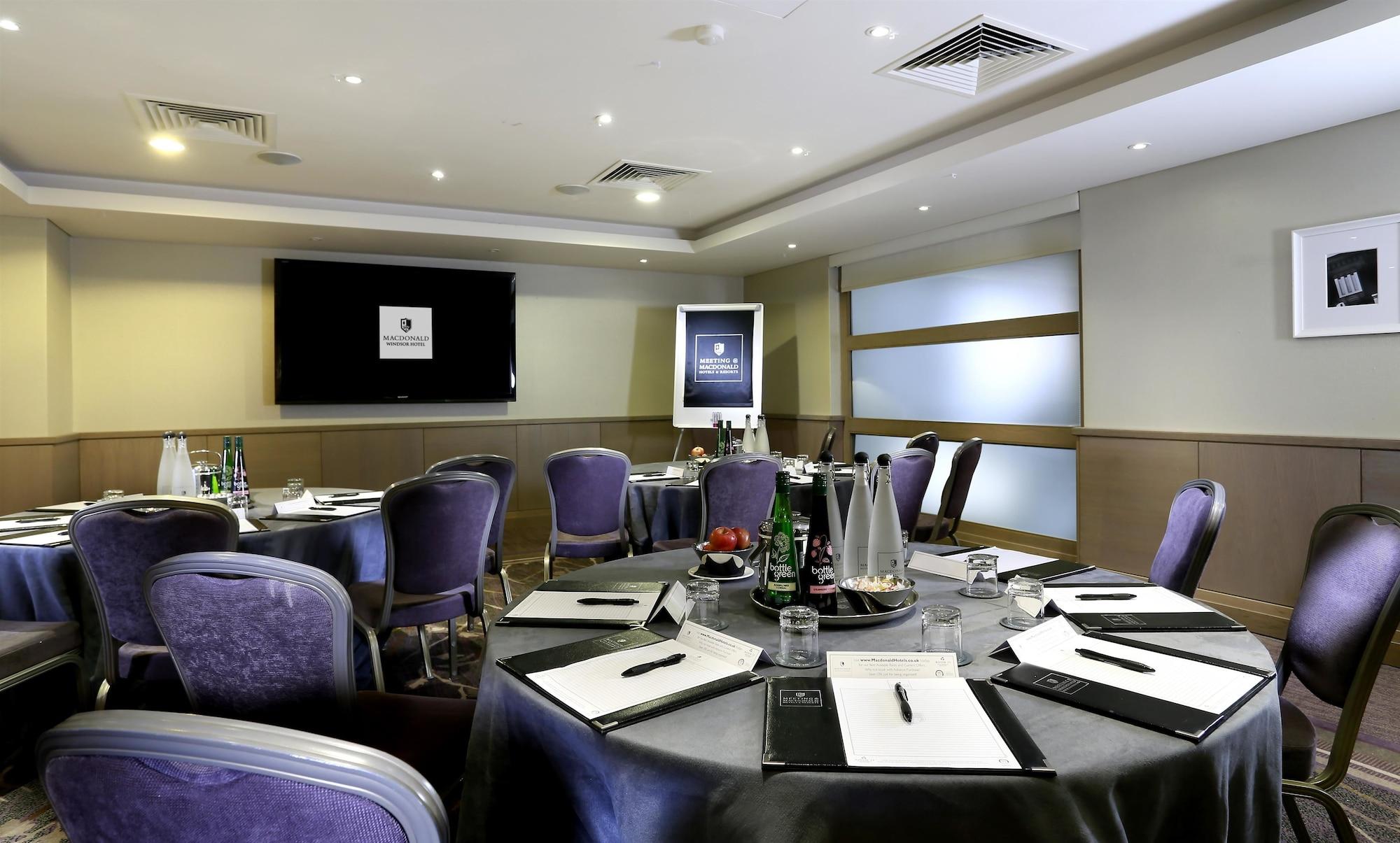 Sala de Reuniones Macdonald Windsor Hotel