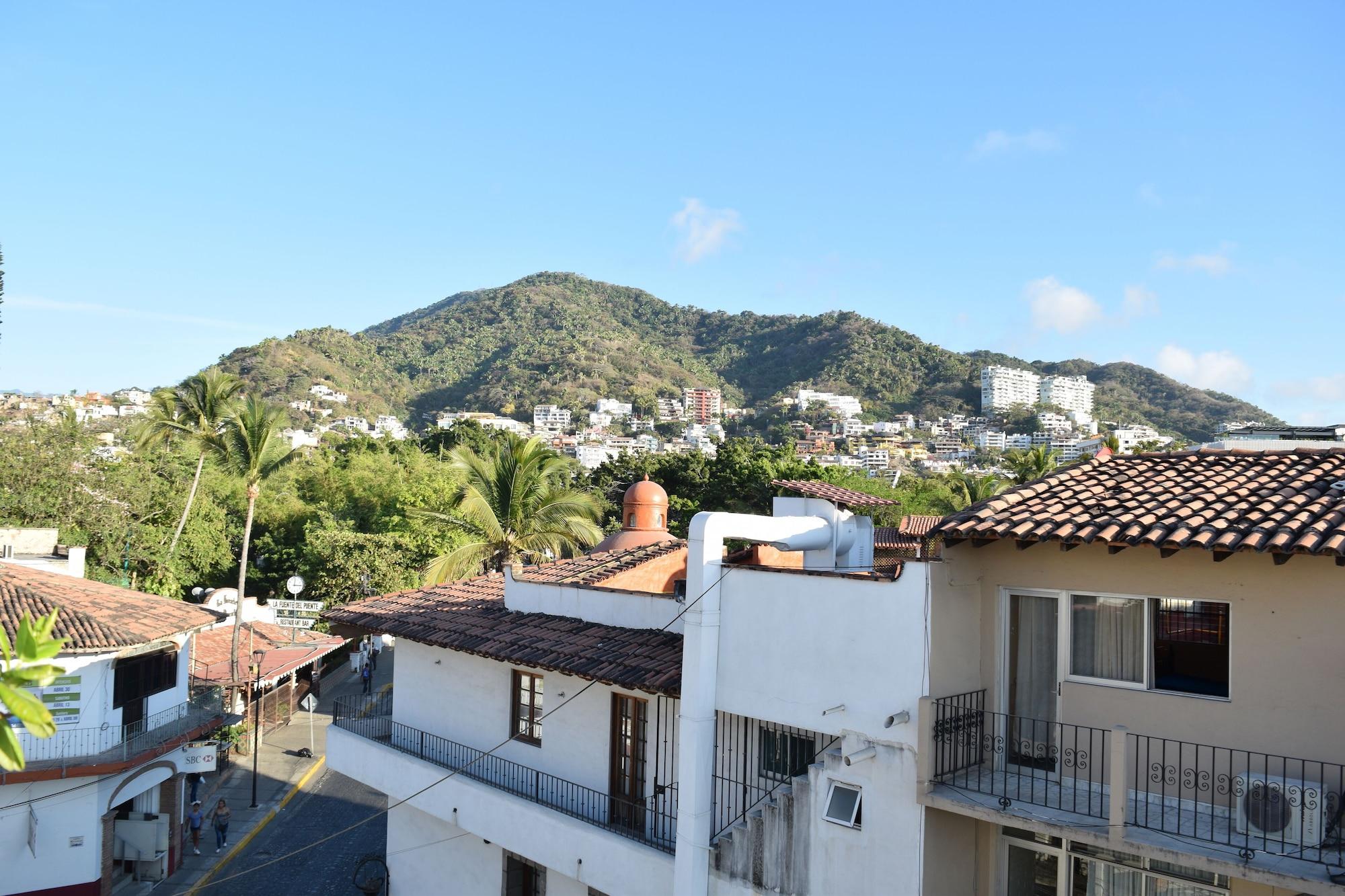 Equipamiento de Habitación Basic-Hotel