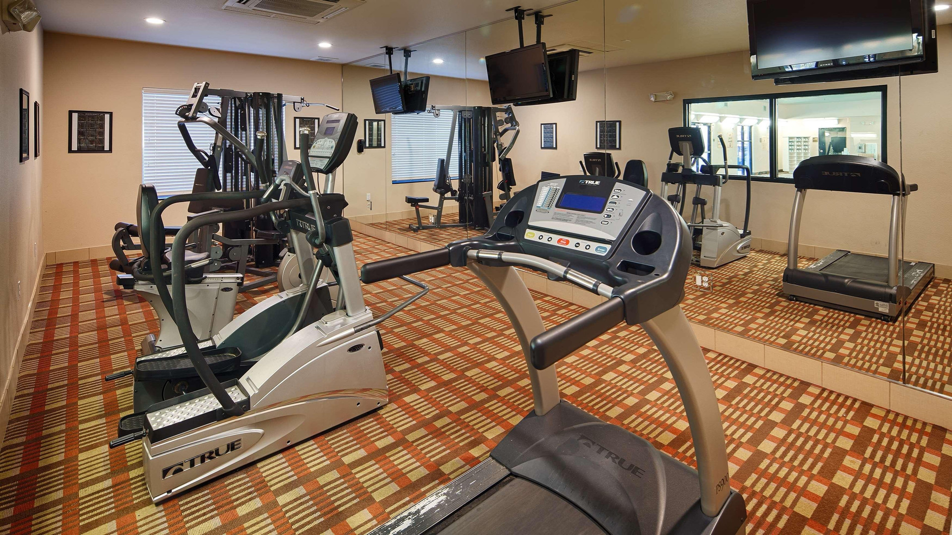 Instalaciones Recreativas Best Western Plus Desoto Inn & Suites