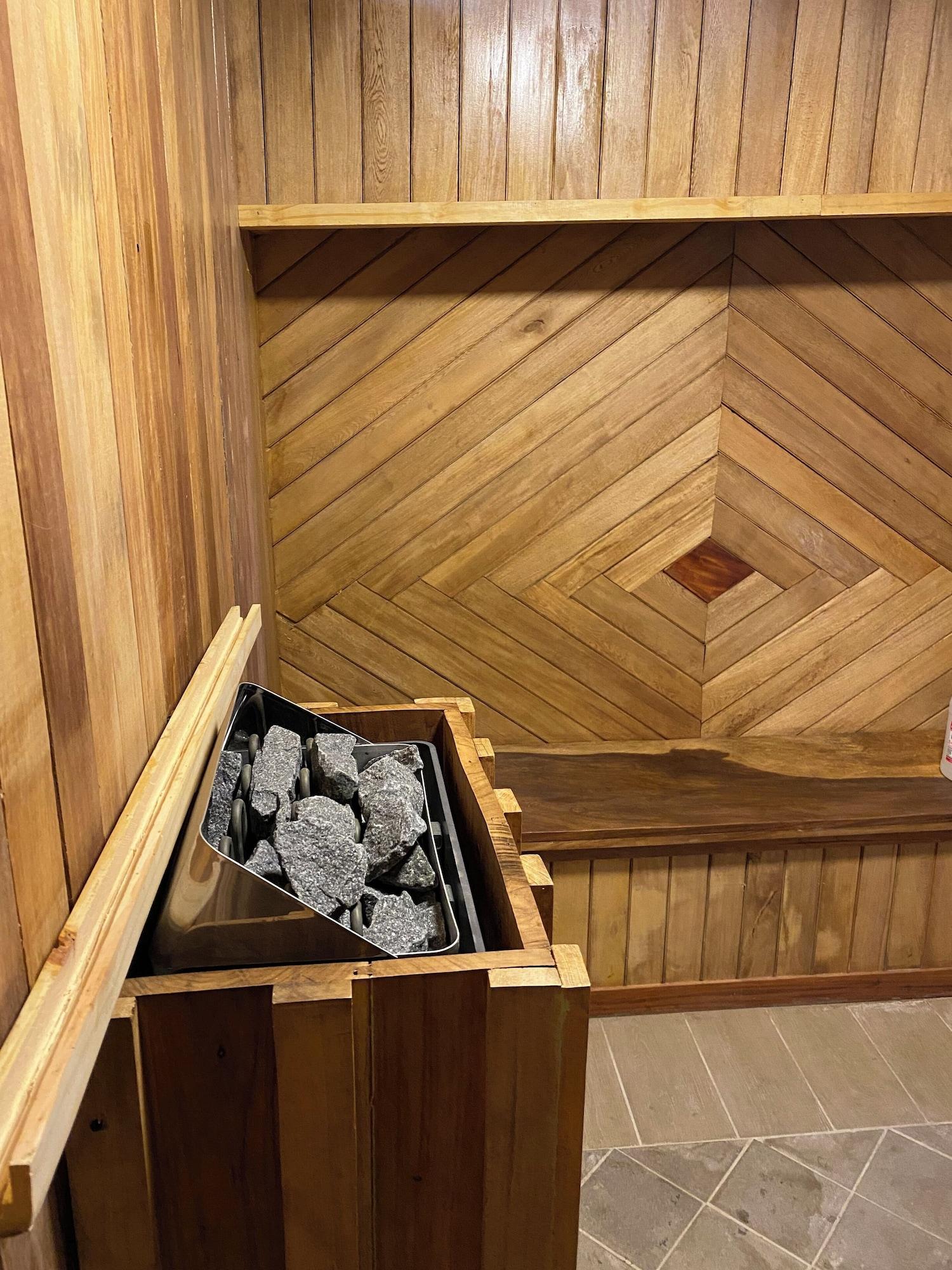 Spa Luxury Canyon Suites