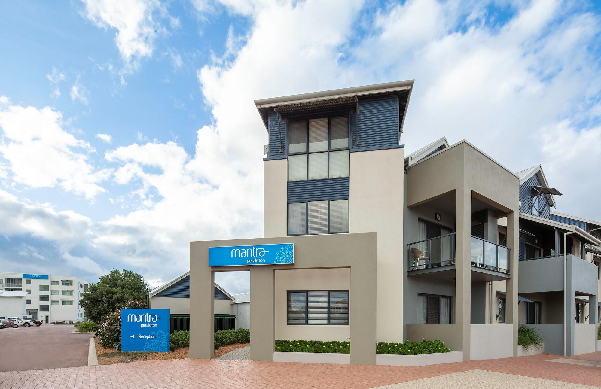 Vista Exterior Mantra Geraldton