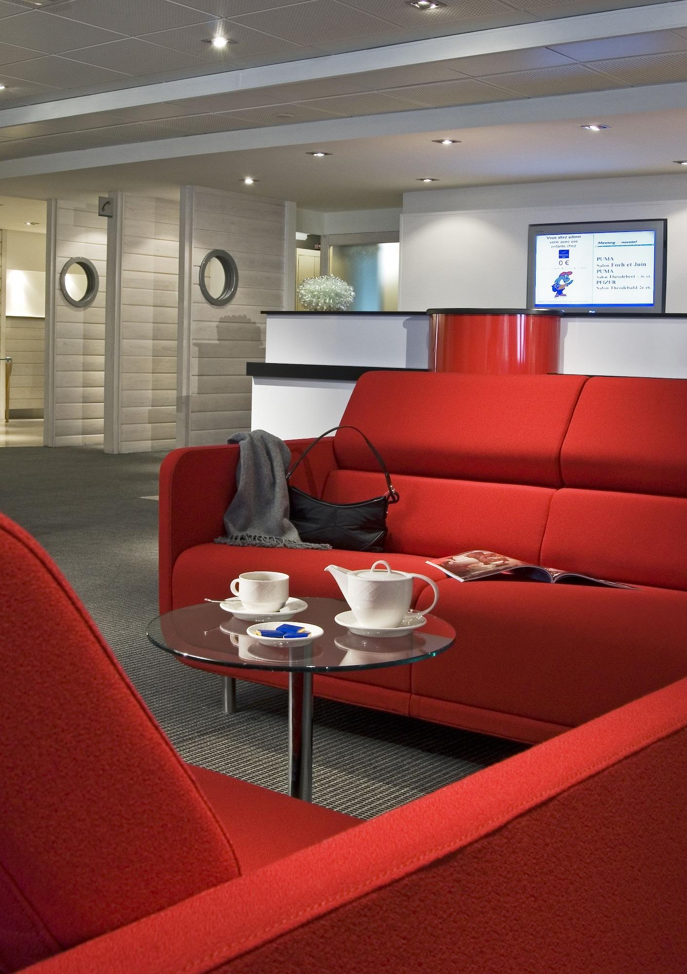 Vista Lobby Novotel Metz Centre