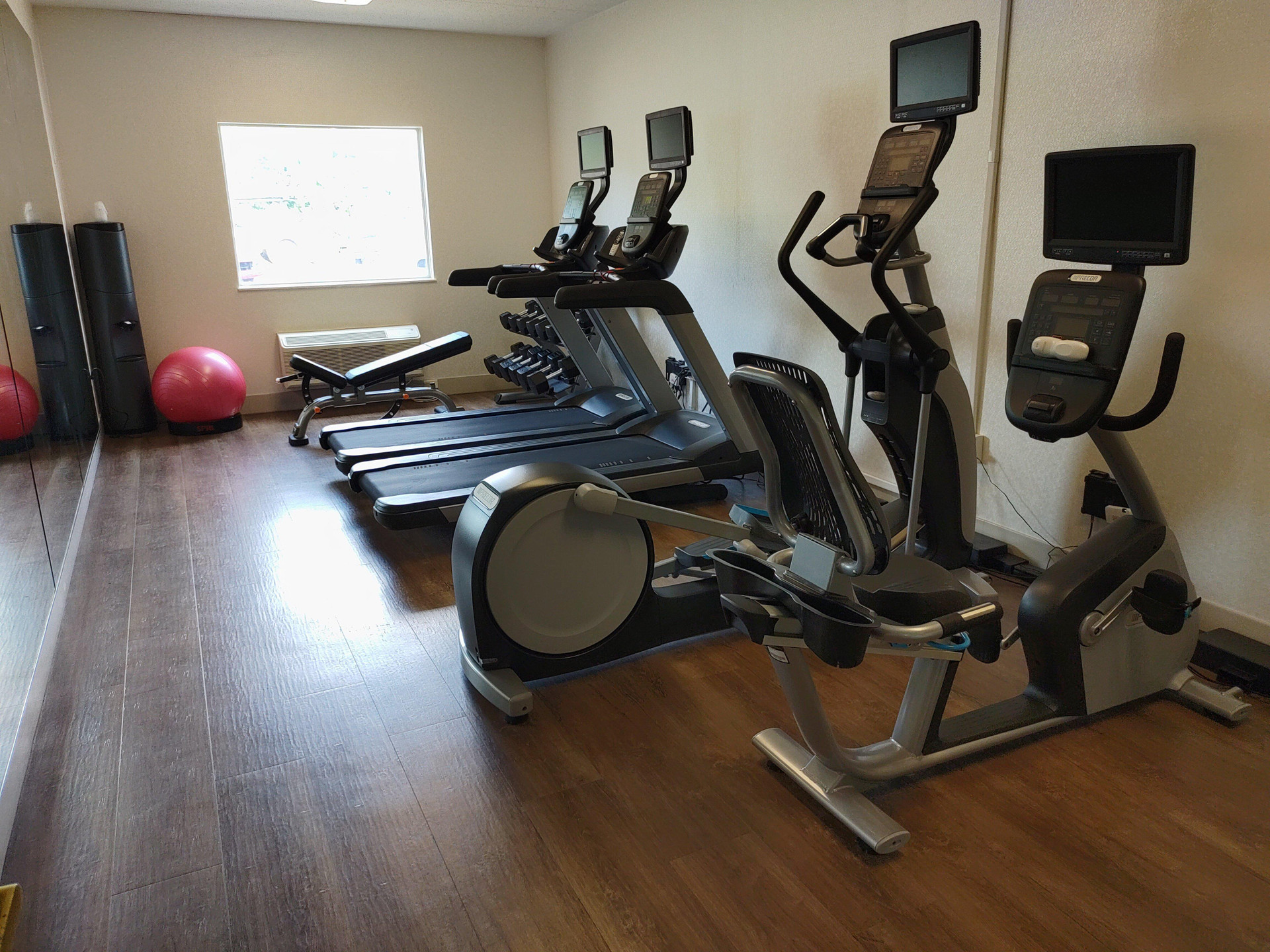 Gimnasio Holiday Inn Express Murrysville - Delmont by IHG