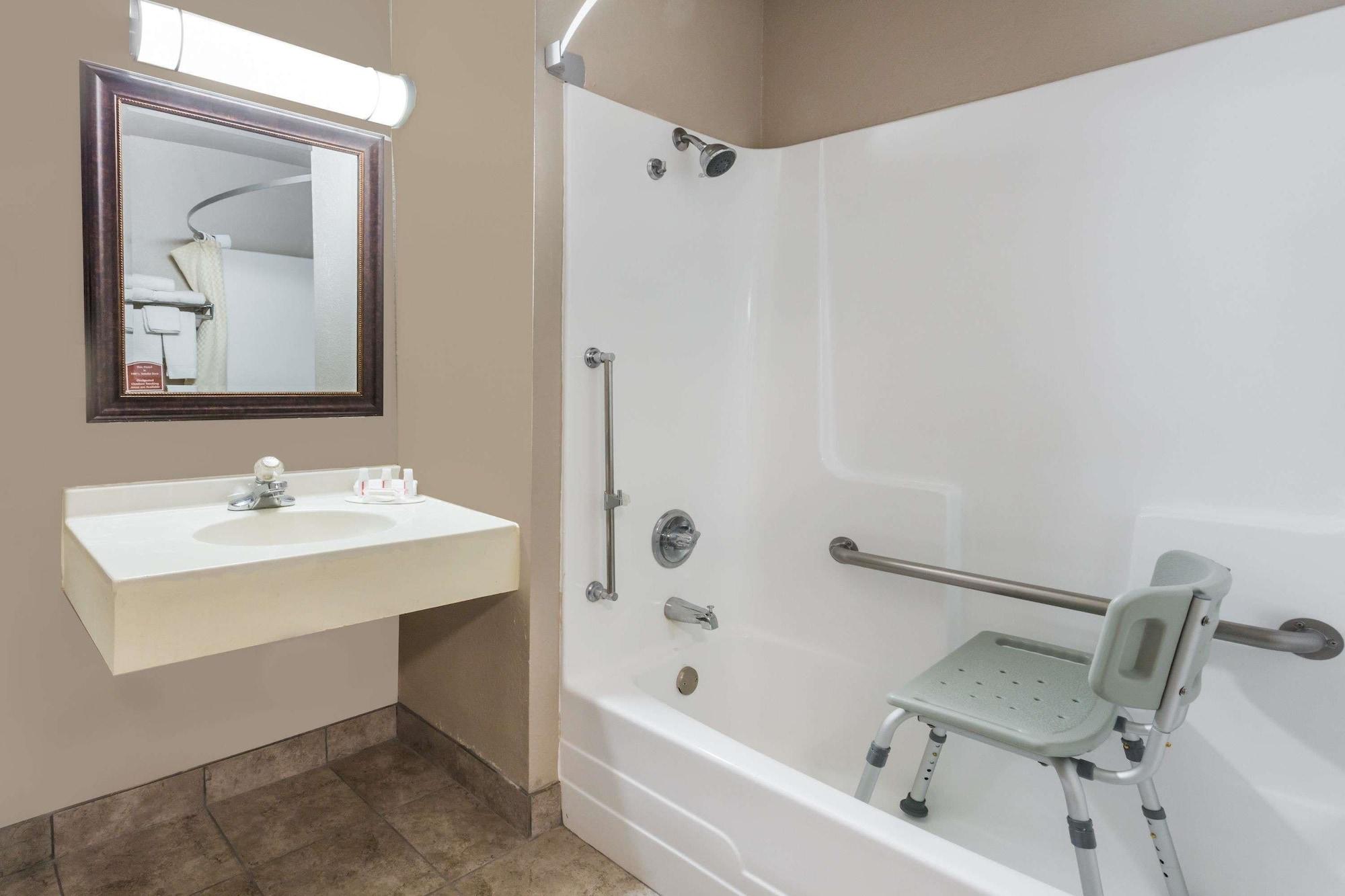 Equipamiento de Habitación Super 8 by Wyndham Willows