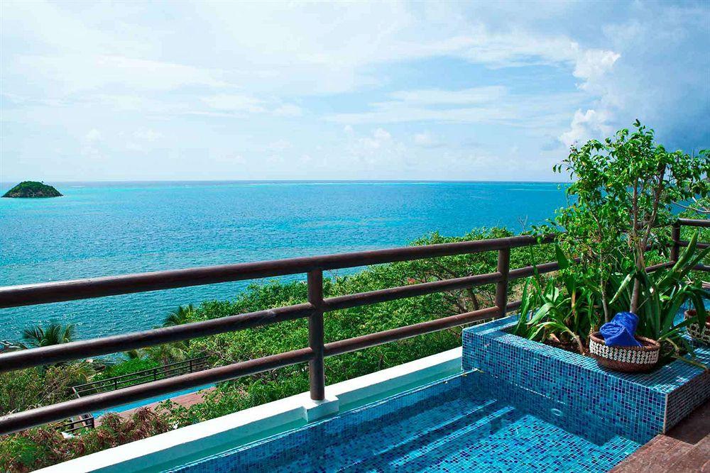 Vista Piscina Deep Blue Hotel Isla Providencia