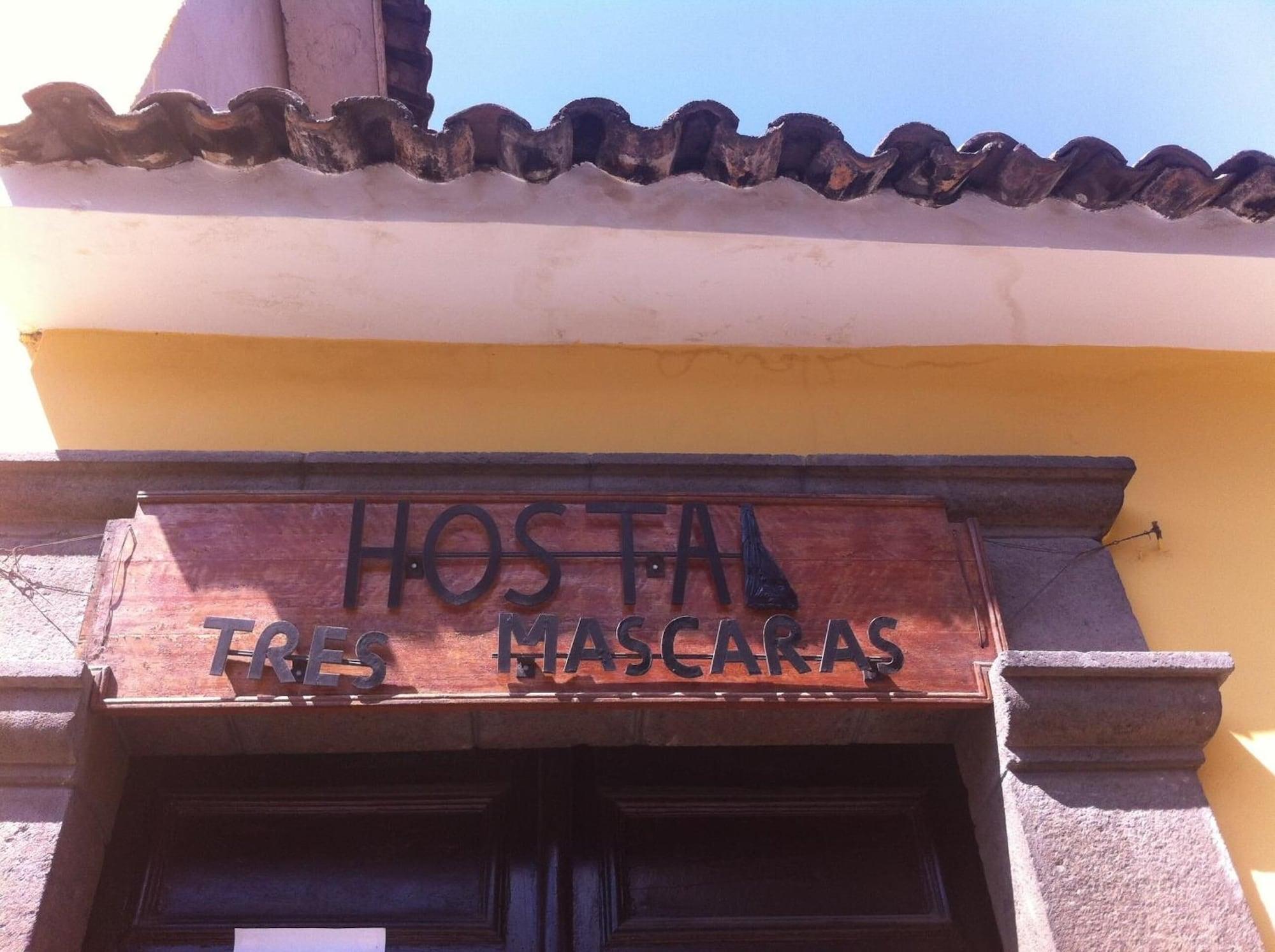Vista Exterior Hostal Tres Mascaras