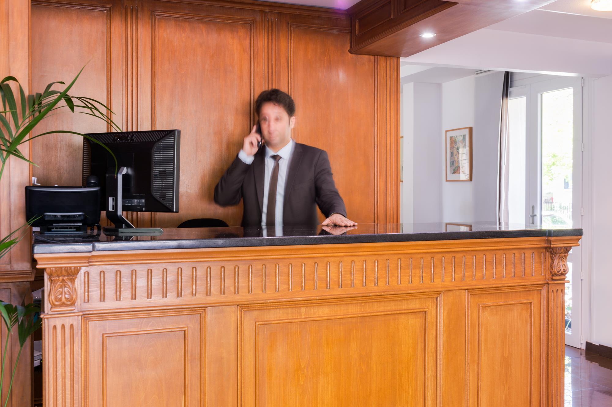 Vista Lobby The Originals City, Hôtel Paris Sud, Orly-Draveil