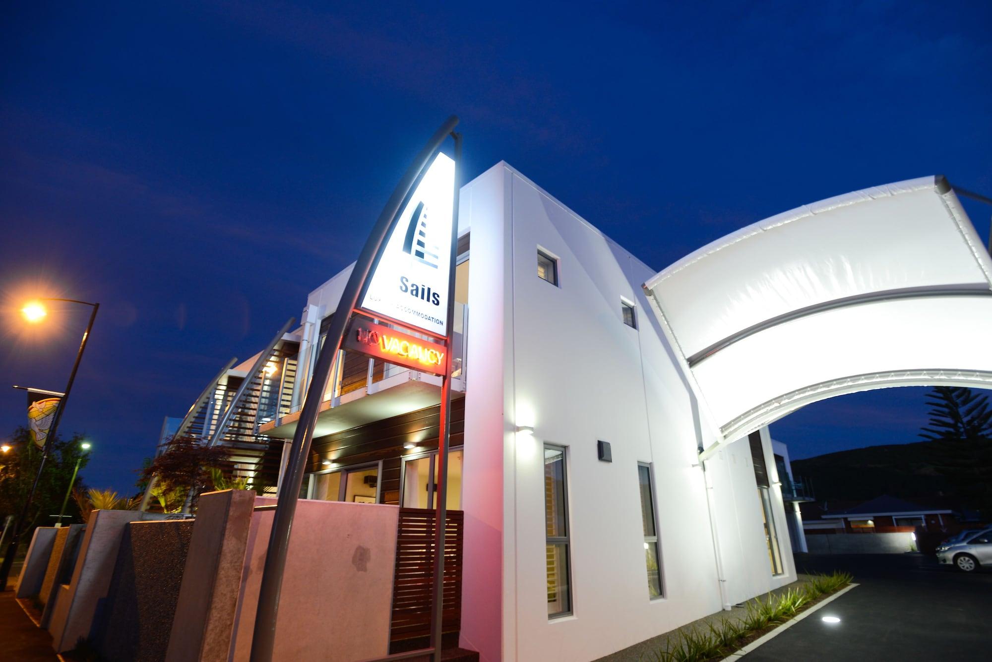 Vista Exterior The Sails Nelson