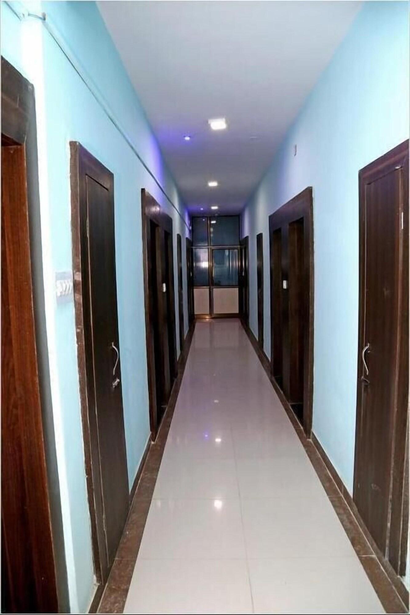 Varios Hotel Shri Karani Vilas