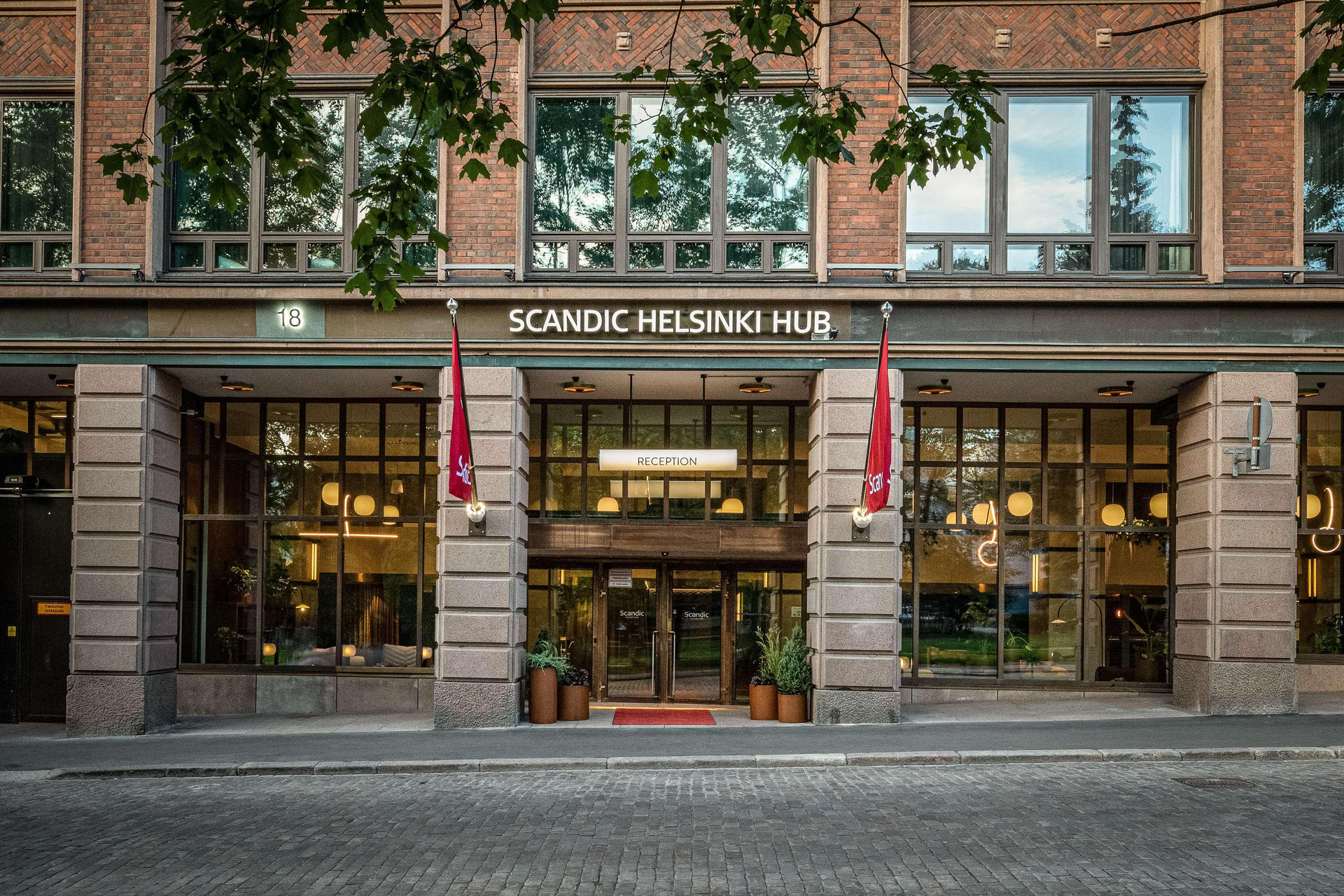 Vista Exterior Scandic Helsinki Hub