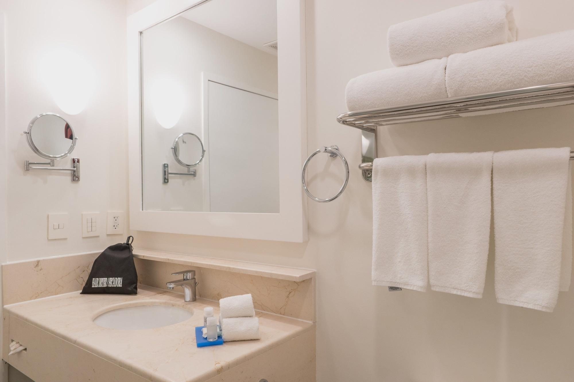 Set de Habitación Holiday Inn Express & Suites Silao Aeropuerto - Terminal by IHG