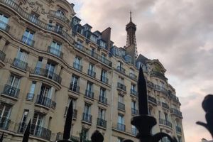 Alojamiento - Eiffel Edge Escape (30 mètres de la Tour Eiffel)