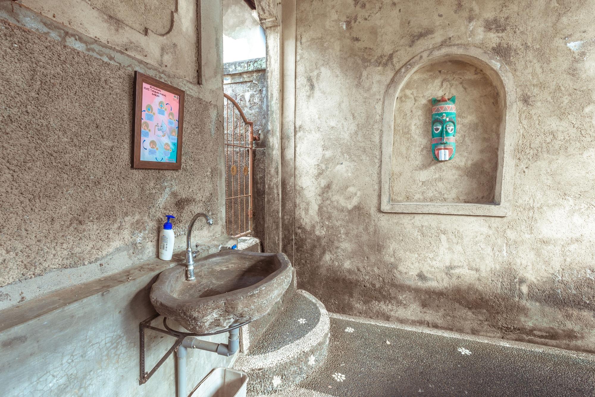 Vista Exterior Teba House