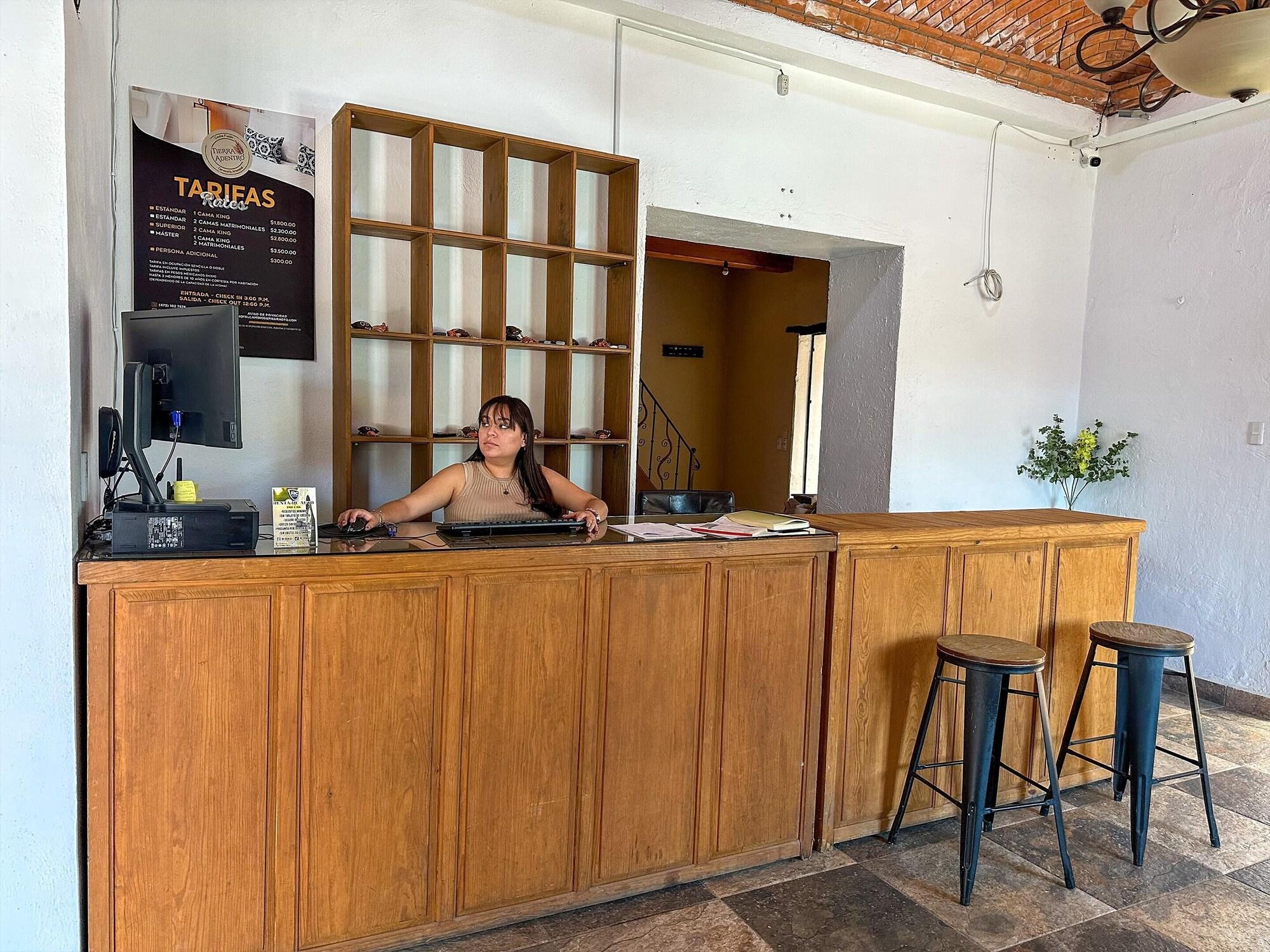 Vista Lobby Tierra Adentro Hotel Fashion Grill & Spa