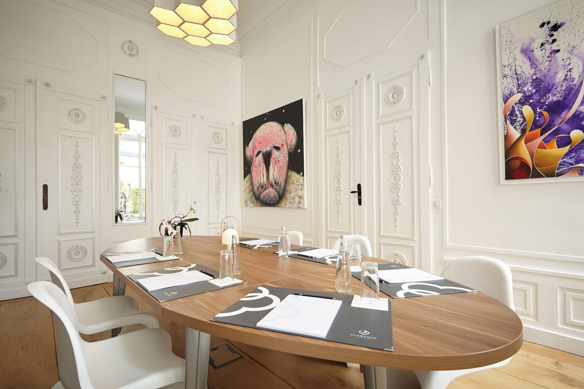 Sala de Reuniones Clarance Hotel Lille