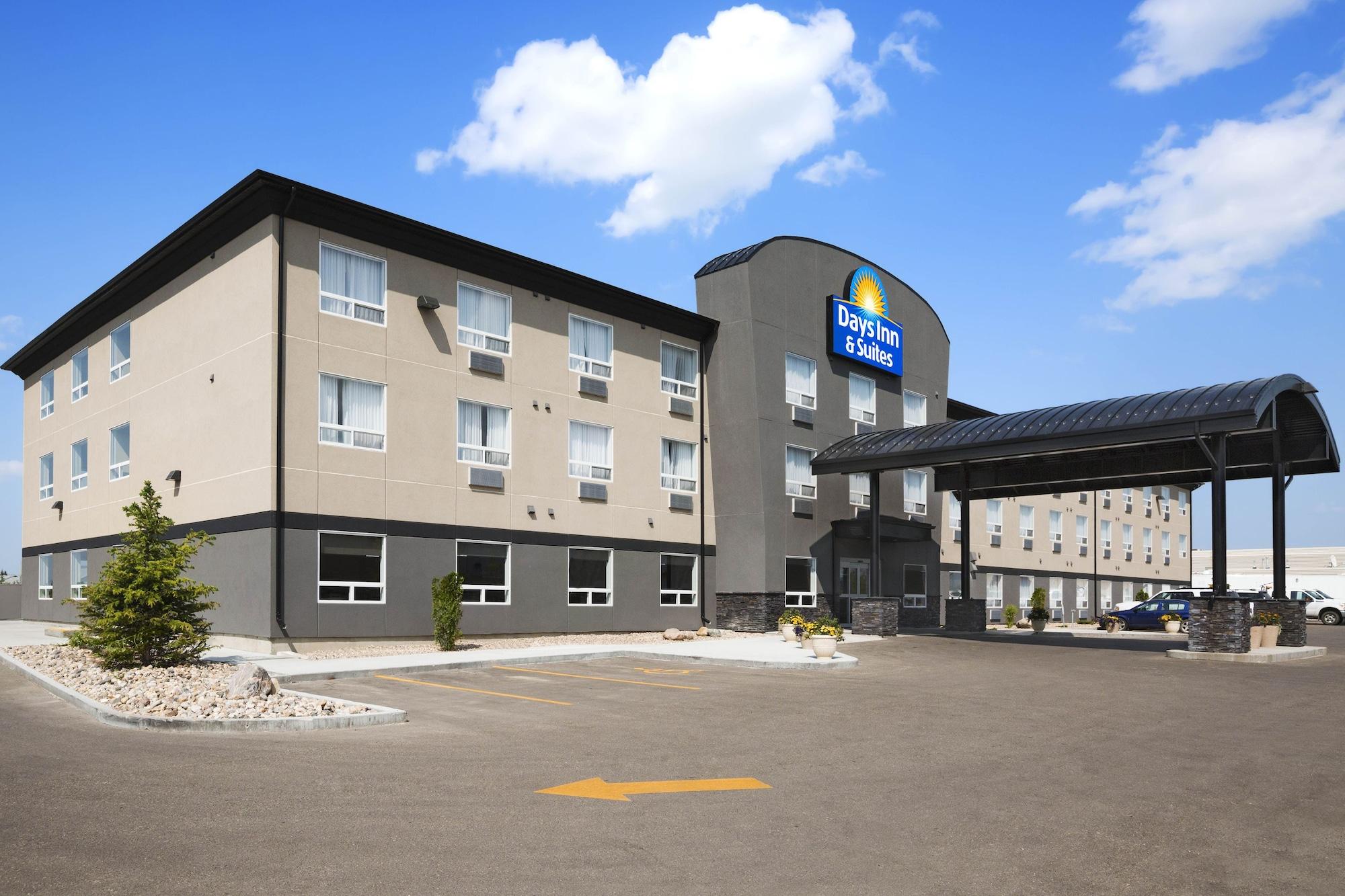 Vista Exterior Days Inn & Suites by Wyndham Yorkton