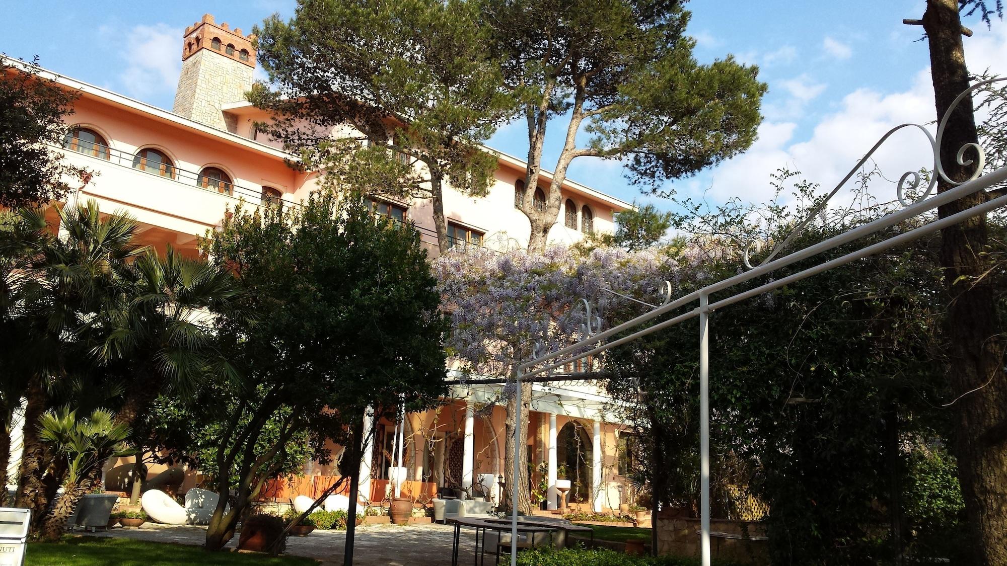 Vista Exterior Park Hotel San Michele