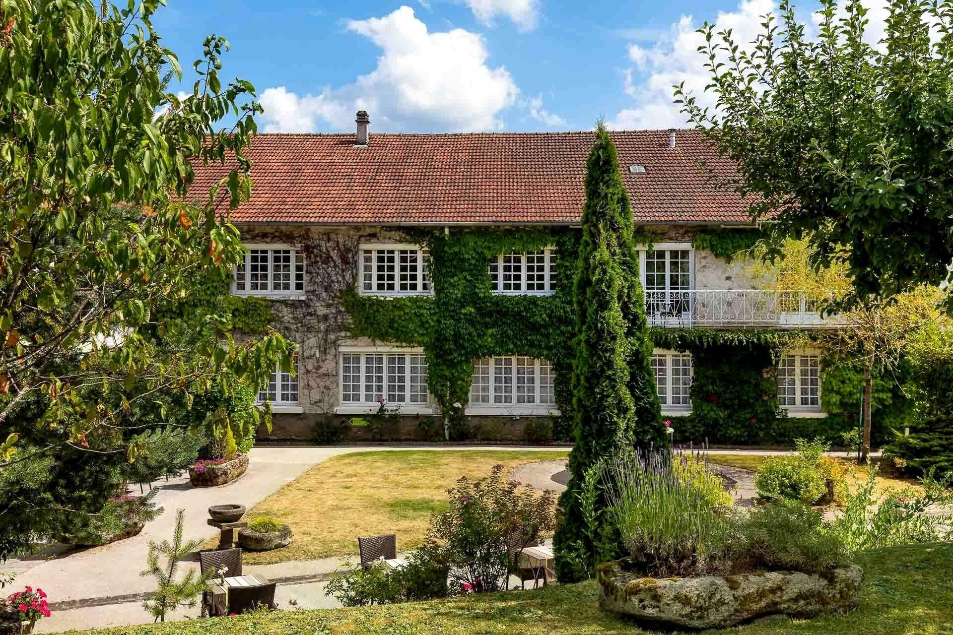 Vista Exterior Hotel La Thomasse