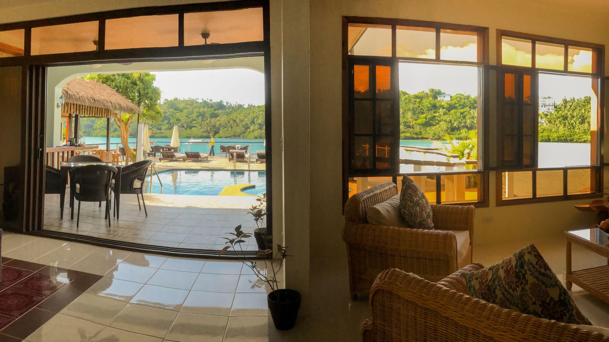 Vista Lobby Edgewater Dive & Spa Resort