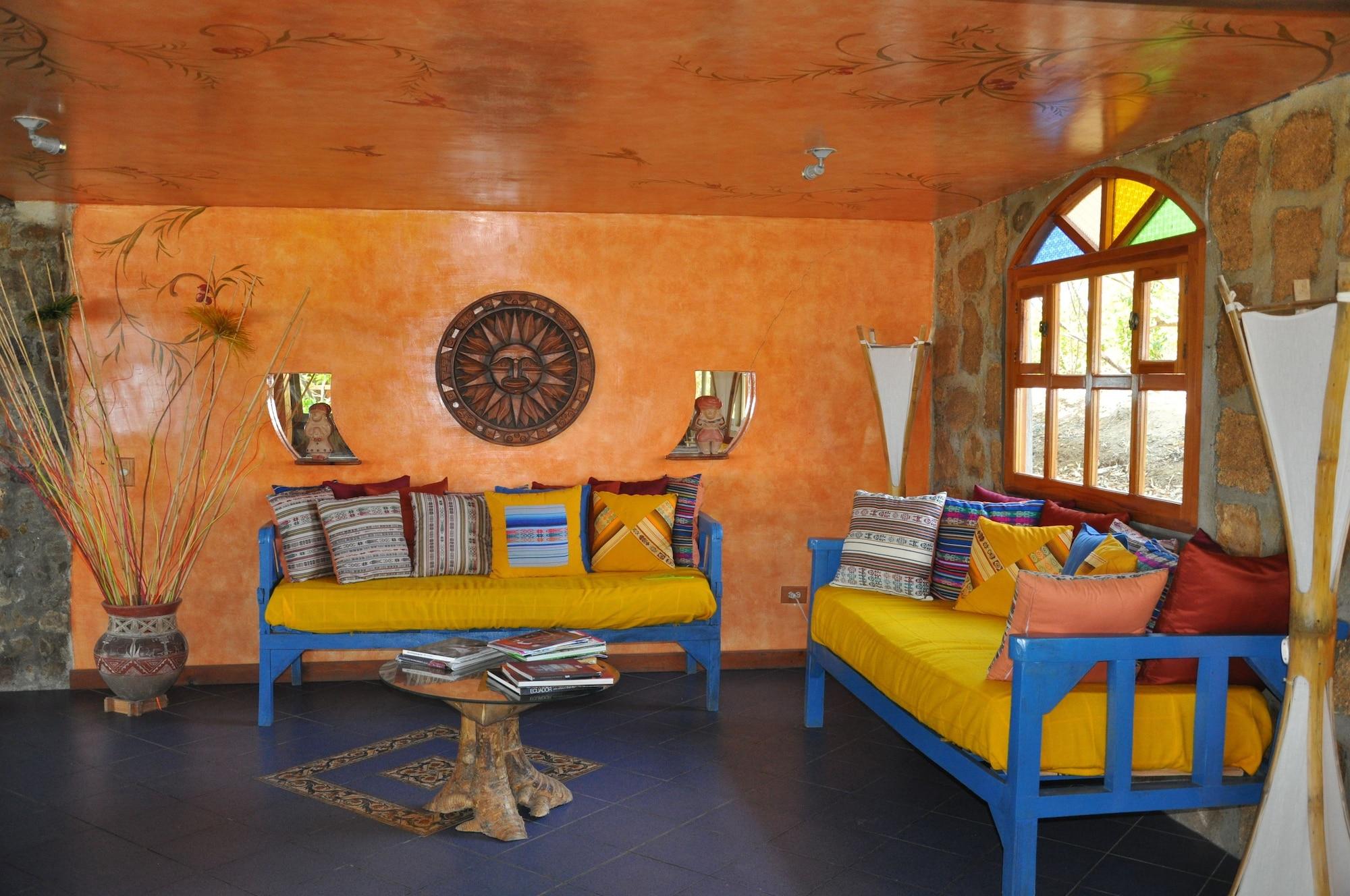 Vista Lobby Azuluna Eco-Lodge