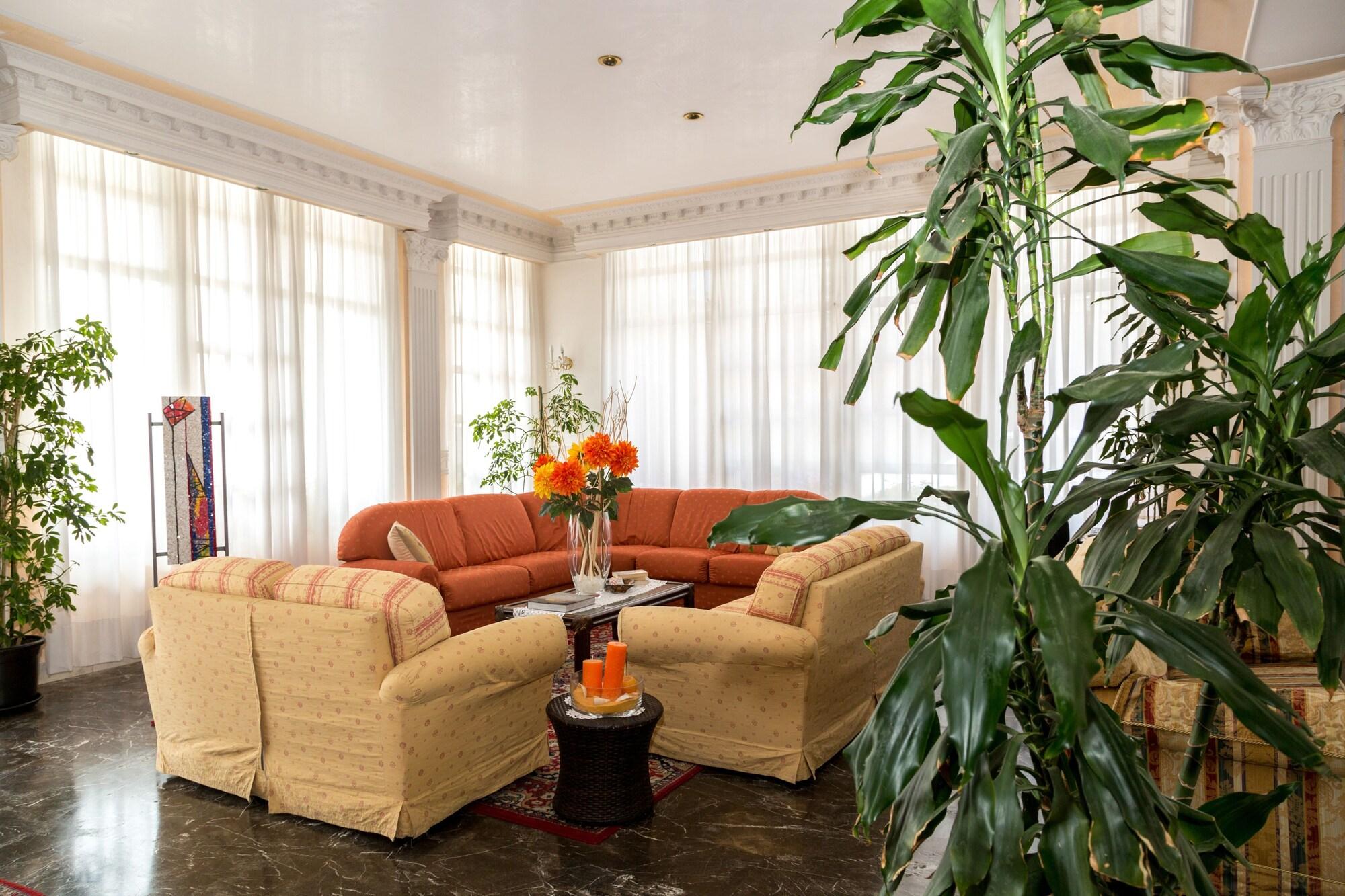 Vista Lobby Hotel Smeraldo