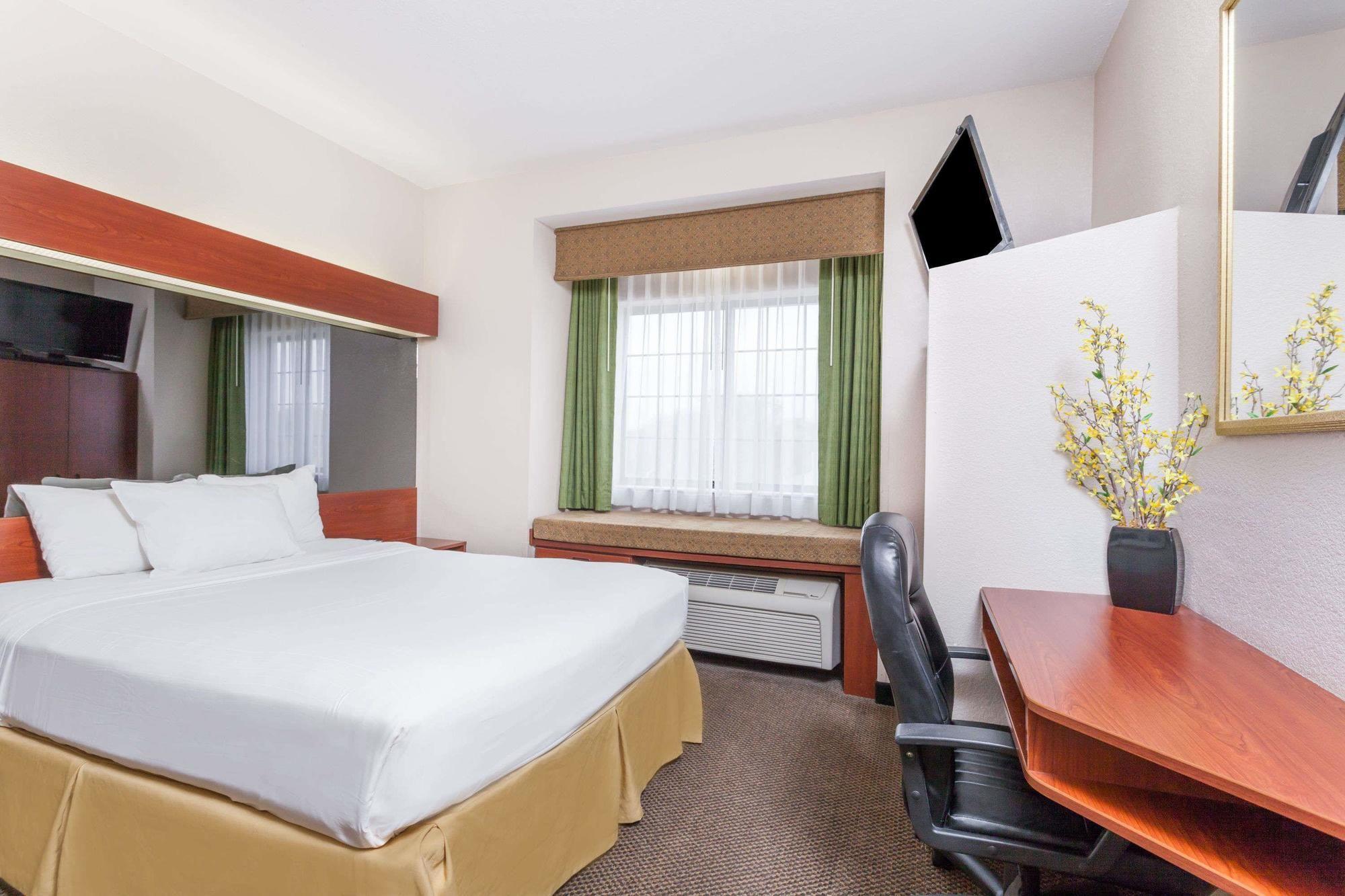 Habitación Days Inn by Wyndham near Kansas Speedway