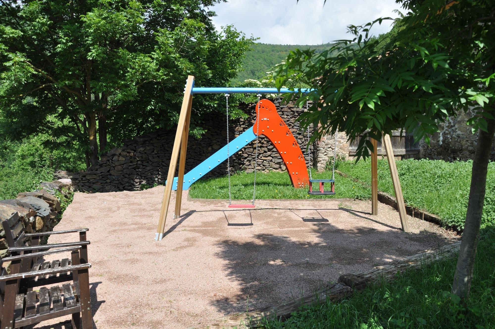 Instalaciones Recreativas Casa Rural Can Soler de Rocabruna