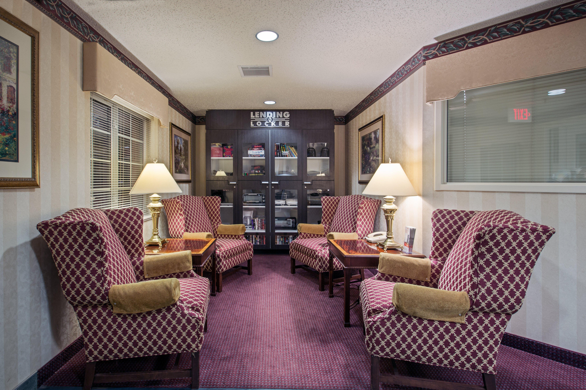 Vista Lobby Candlewood Suites Appleton by IHG