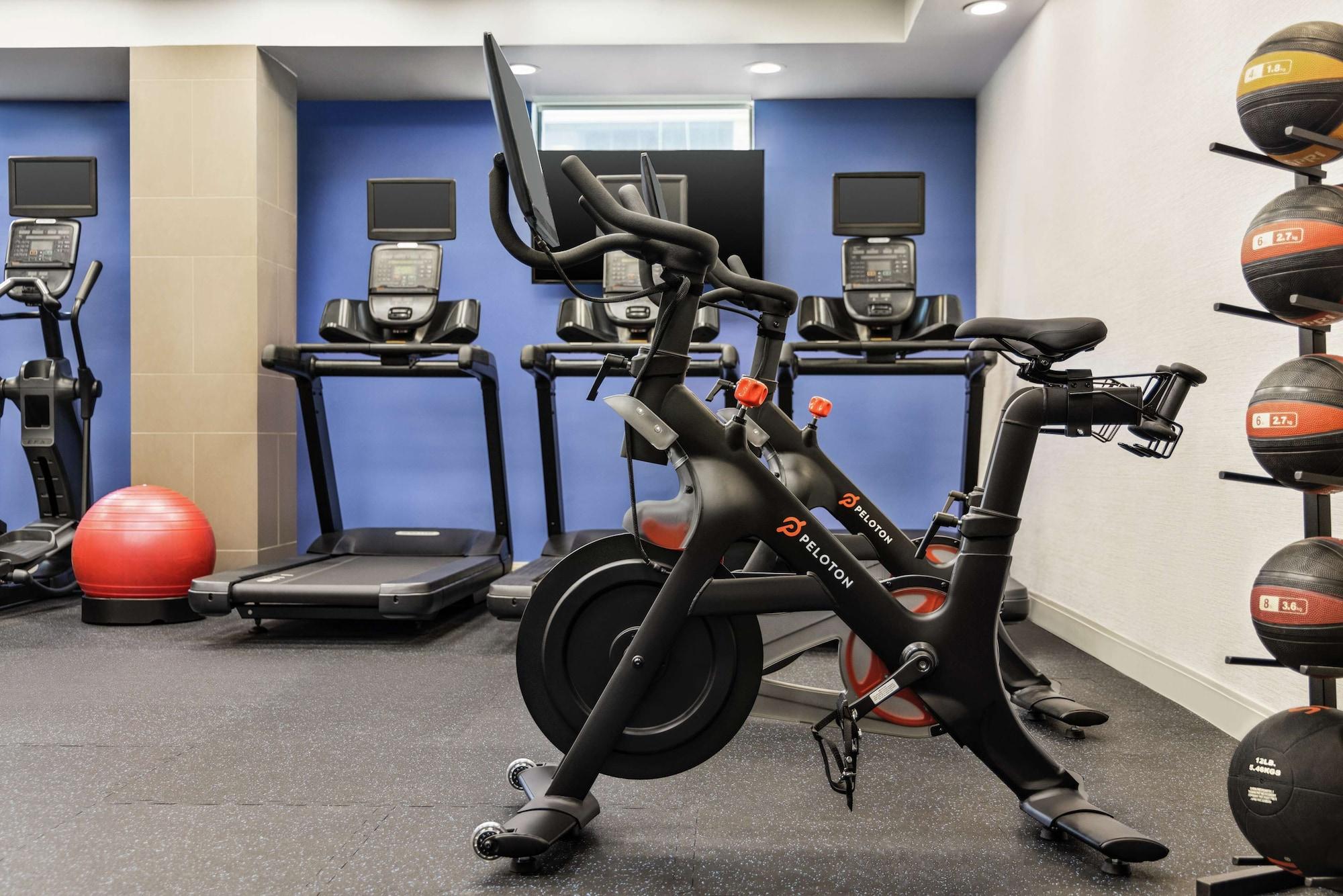 Gimnasio Home2 Suites by Hilton NY Long Island City/Manhattan View