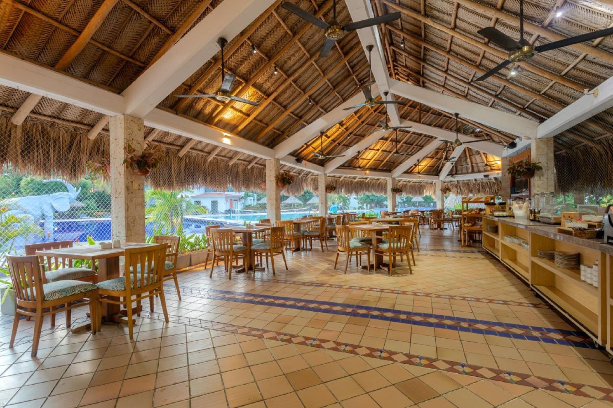 Restaurant GHL Relax Hotel Costa Azul