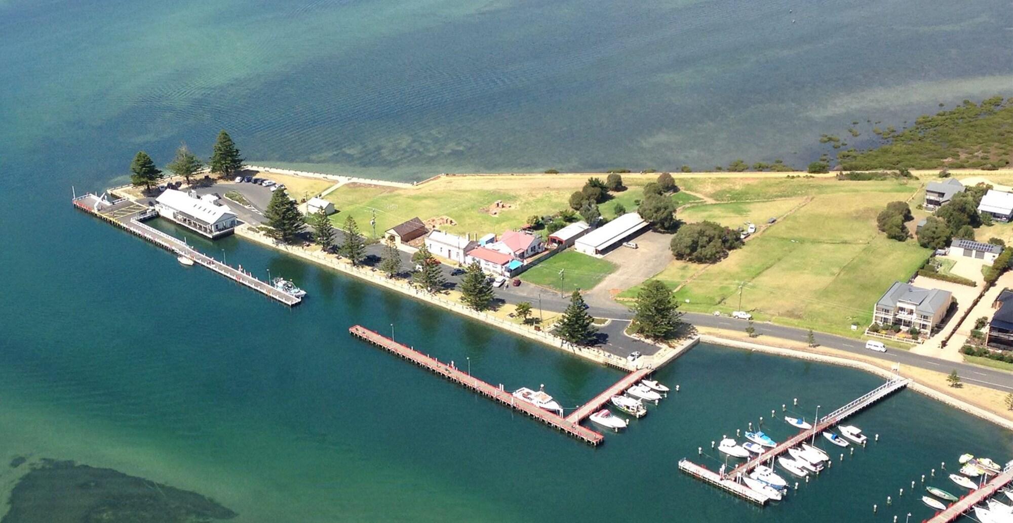 Vista Exterior Port Albert Motel