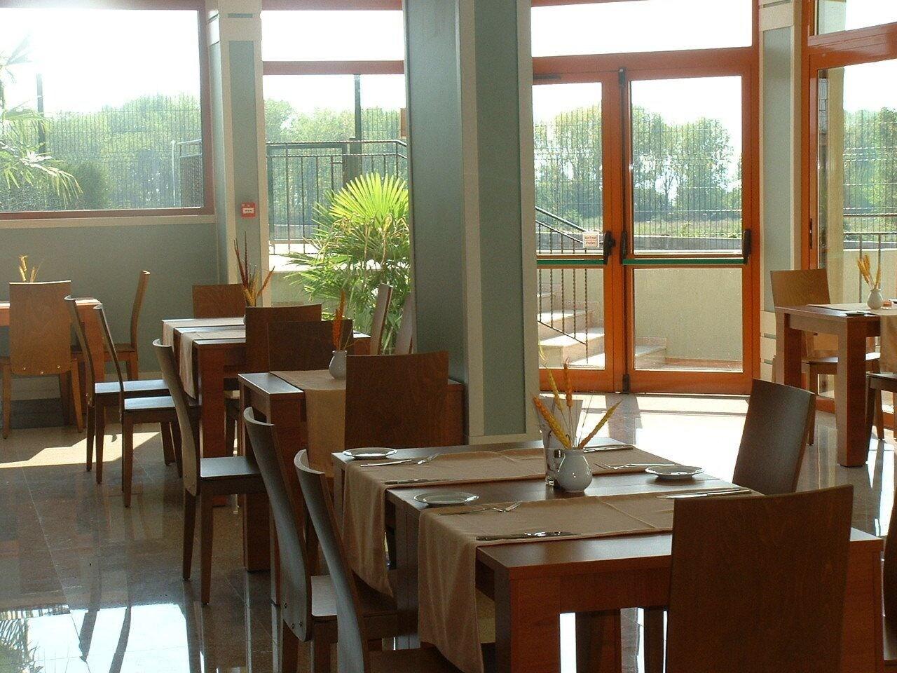 Restaurant Serena Residence