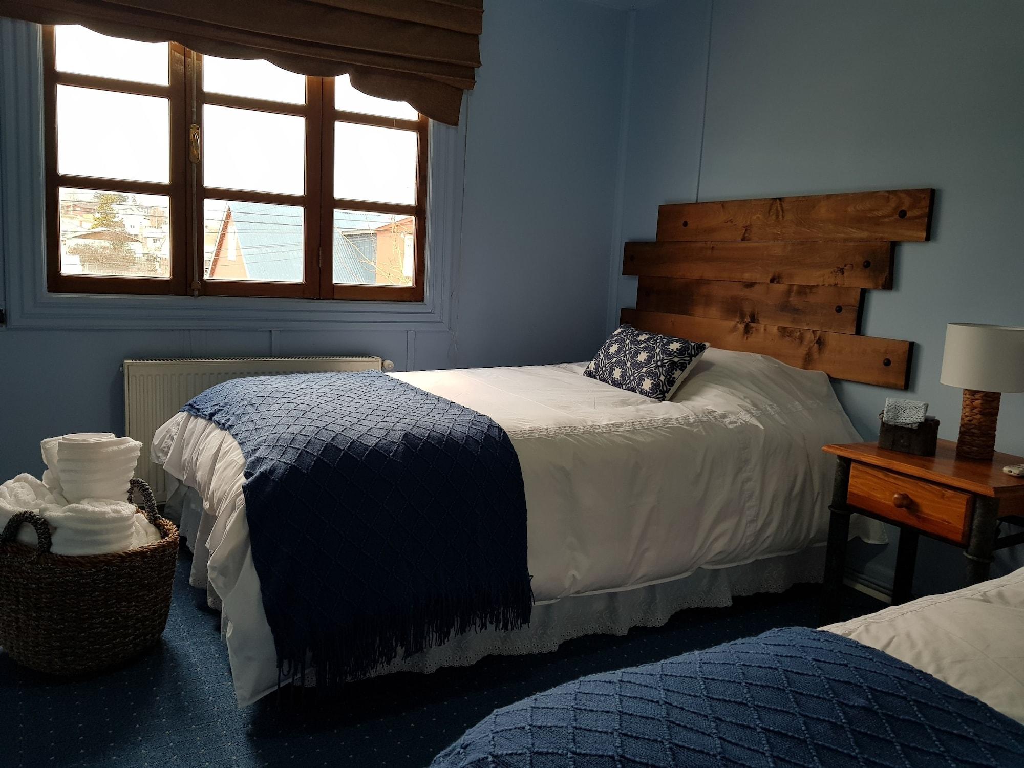 Varios Hostal Lago Cóndor