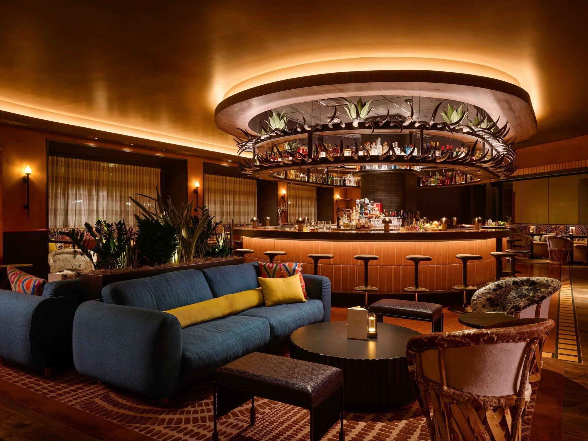 Restaurant Fairmont Chicago at Millennium Park Gold Experience