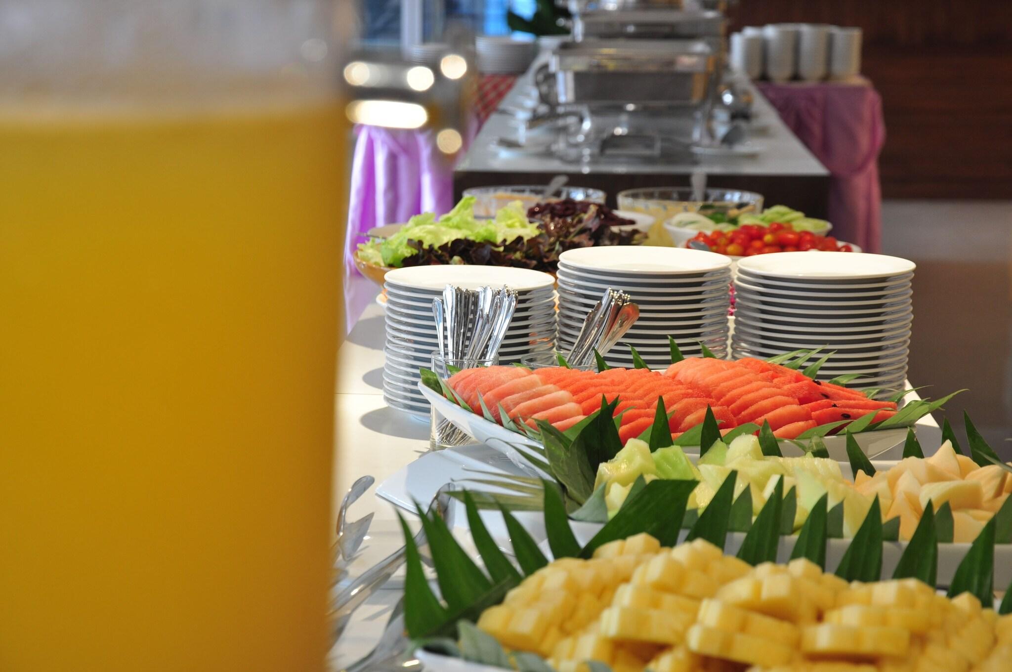 Restaurant Mayflower Grande Hotel Chiang Mai