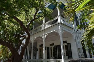 Alojamiento - Simonton Court Historic Inn & Cottages