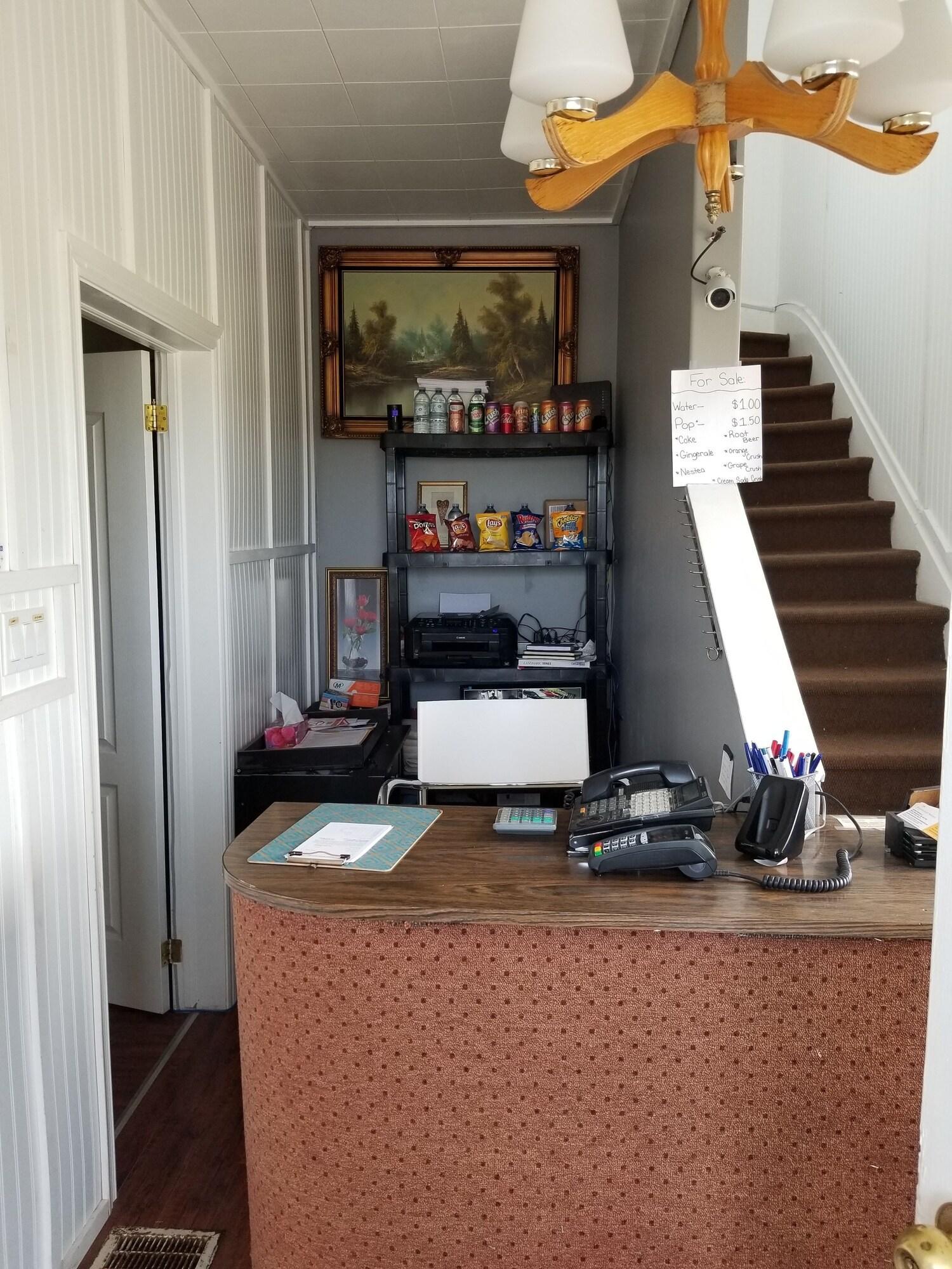 Vista Lobby Eastwood Motel