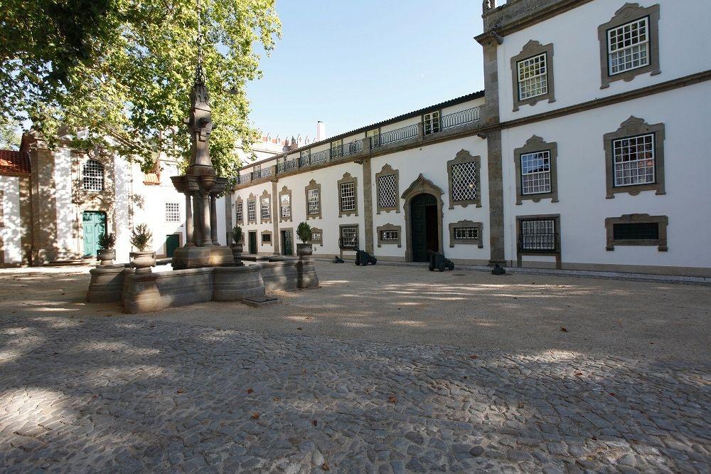 Vista Exterior Parador Casa da Insua