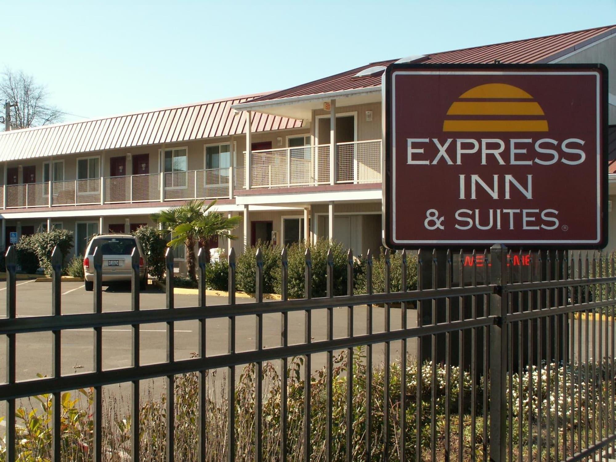 Vista Exterior Express Inn & Suites