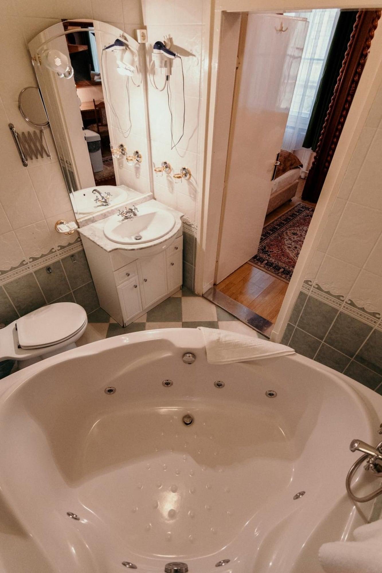 Equipamiento de Habitación Tisza Hotel