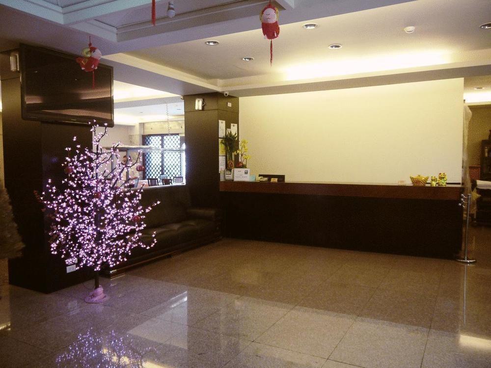 Vista Lobby E Moon Hotel