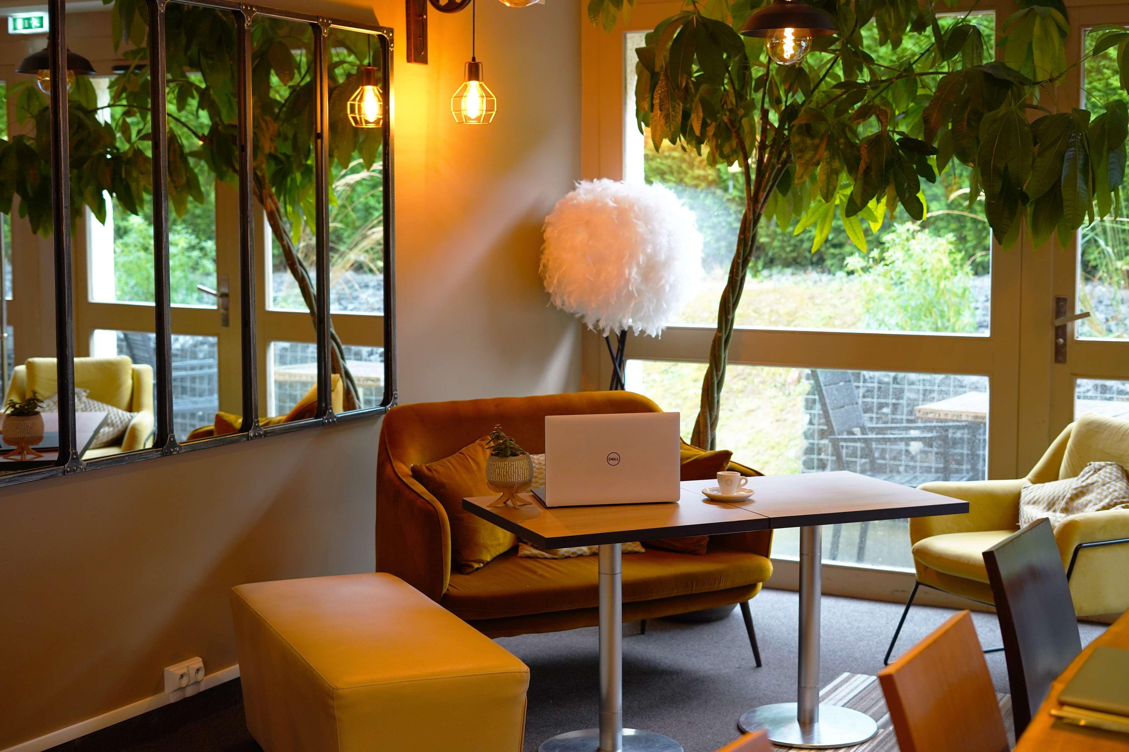 Vista Lobby Best Western l'Atelier 117